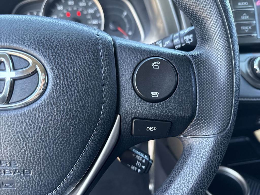 Thumbnail: 2013 Toyota RAV4 - 33
