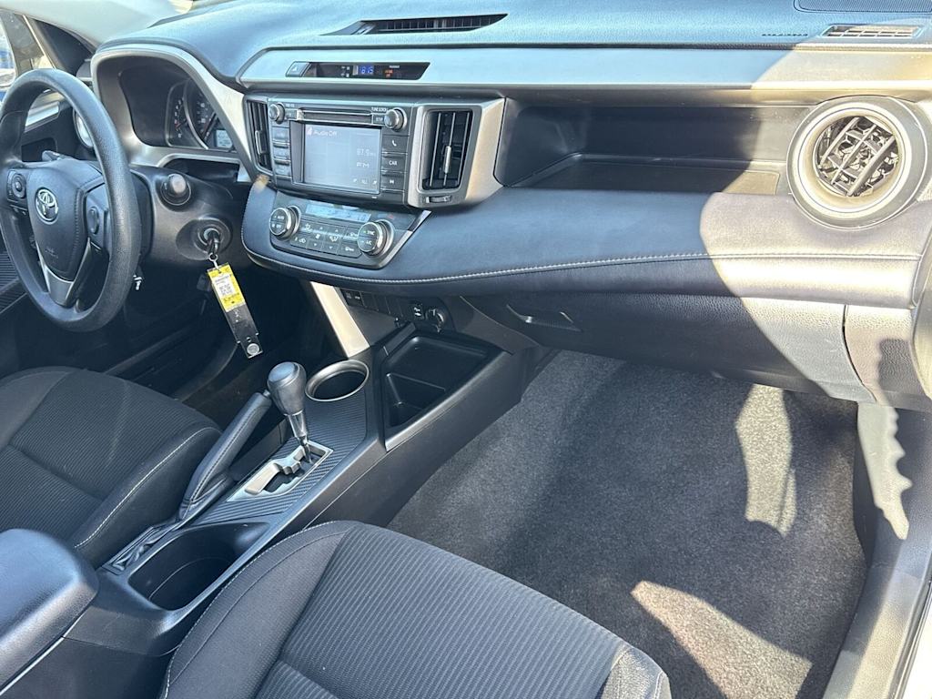 Thumbnail: 2013 Toyota RAV4 - 2