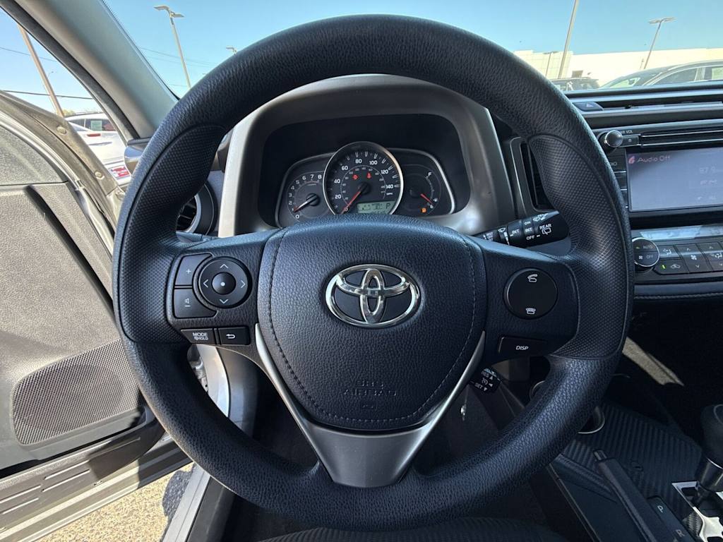 Thumbnail: 2013 Toyota RAV4 - 15