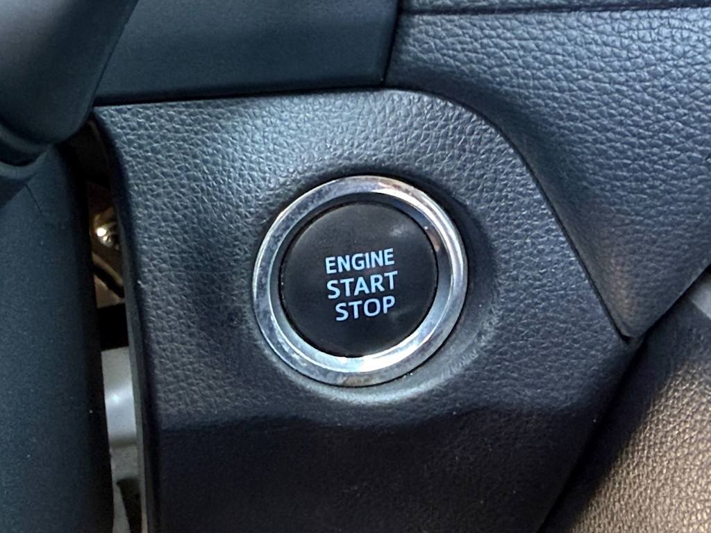 Thumbnail: 2019 Toyota RAV4 - 26