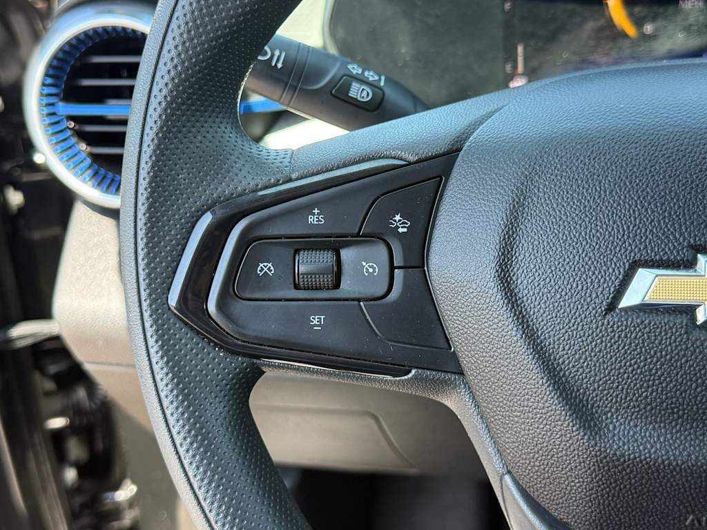 Thumbnail: 2025 Chevrolet Trax - 20