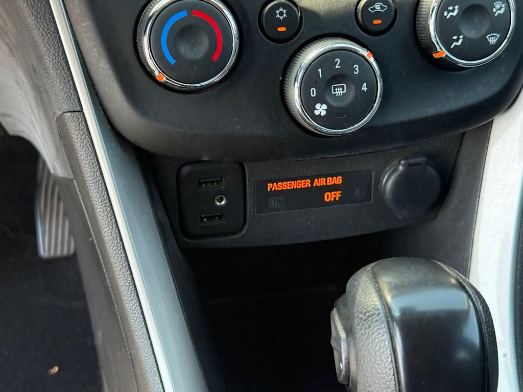 Thumbnail: 2020 Chevrolet Trax - 23