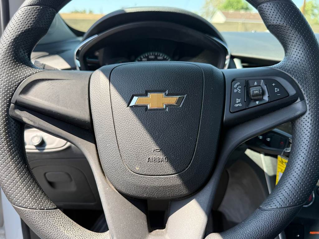 Thumbnail: 2020 Chevrolet Trax - 21