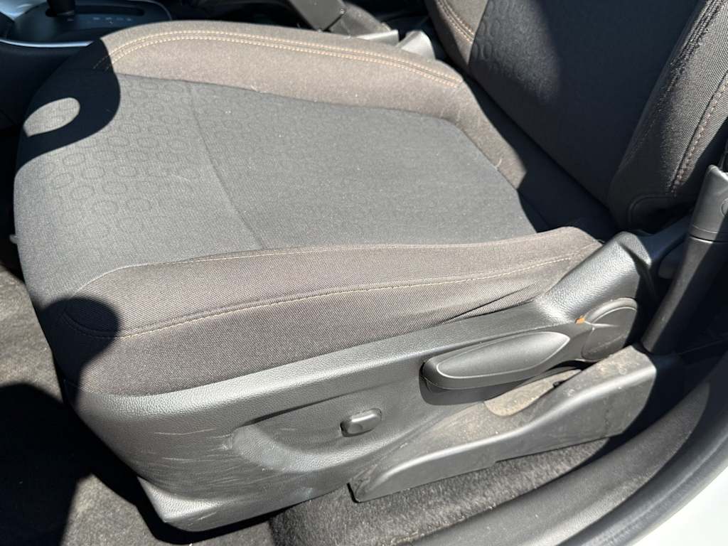 Thumbnail: 2020 Chevrolet Trax - 19