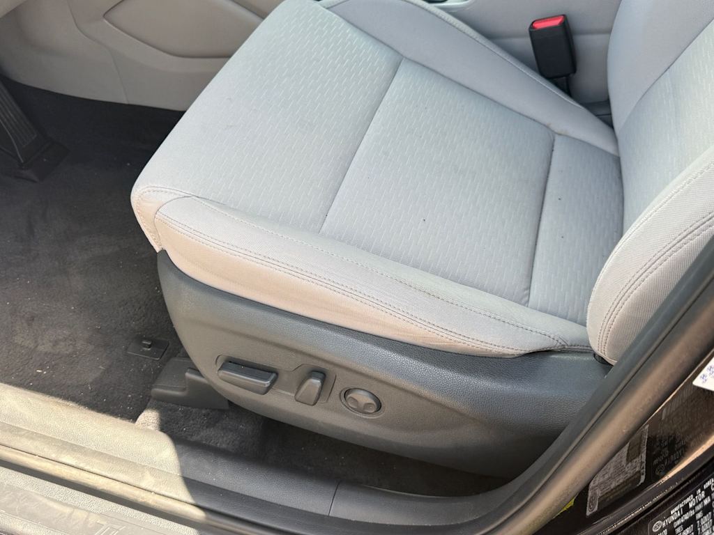 Thumbnail: 2020 Hyundai Tucson - 19