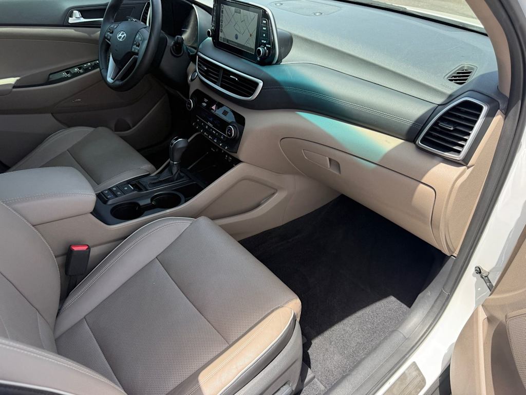Thumbnail: 2021 Hyundai Tucson - 10