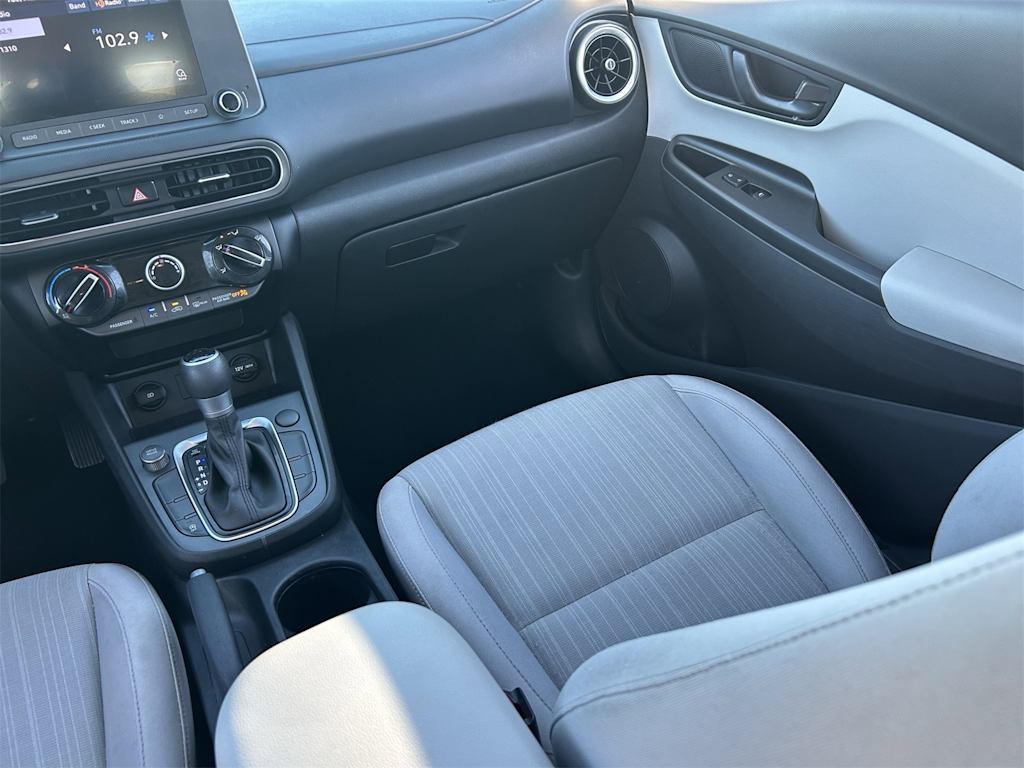 2022 Hyundai Kona SEL 15