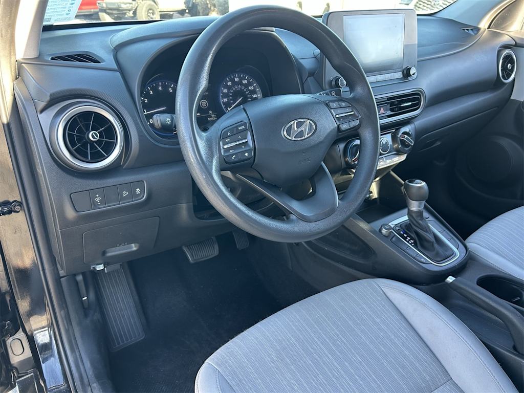 2022 Hyundai Kona SEL 2