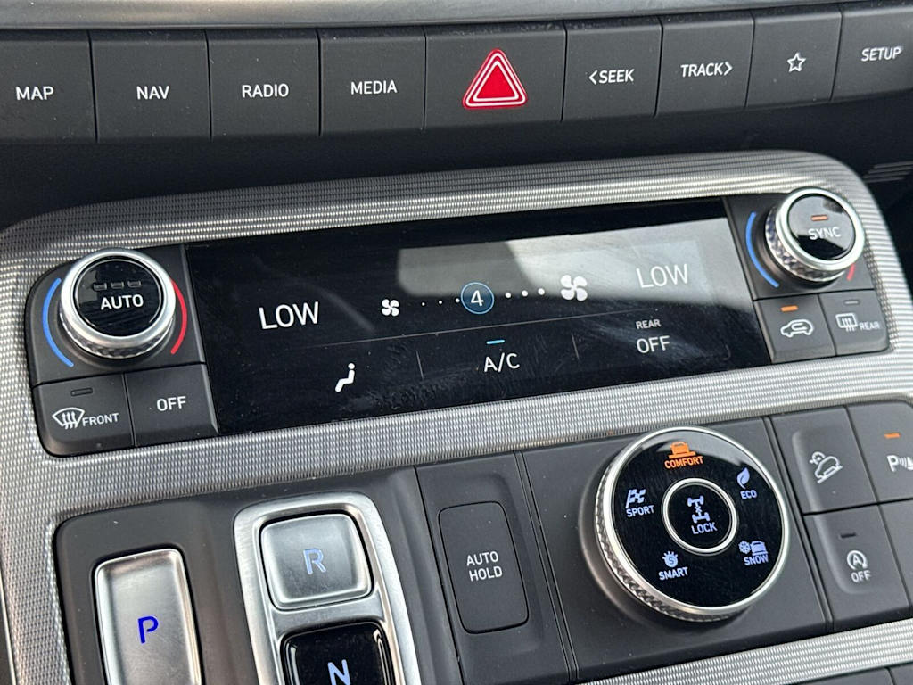 Thumbnail: 2024 Hyundai Palisade - 27