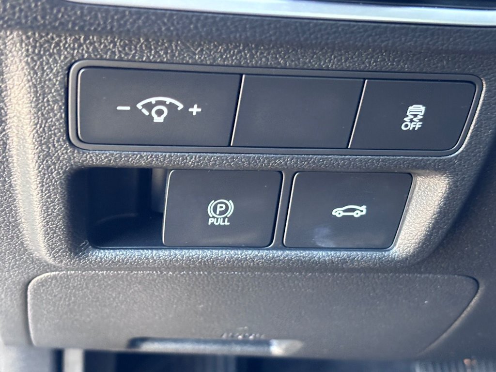 Thumbnail: 2025 Hyundai Sonata - 21
