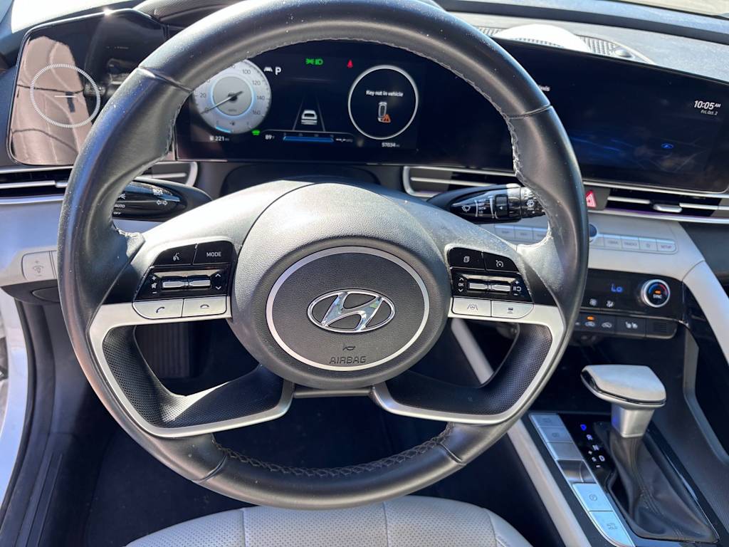 Thumbnail: 2022 Hyundai Elantra - 6
