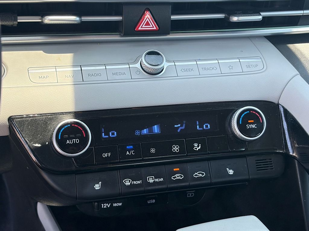 Thumbnail: 2024 Hyundai Elantra - 25