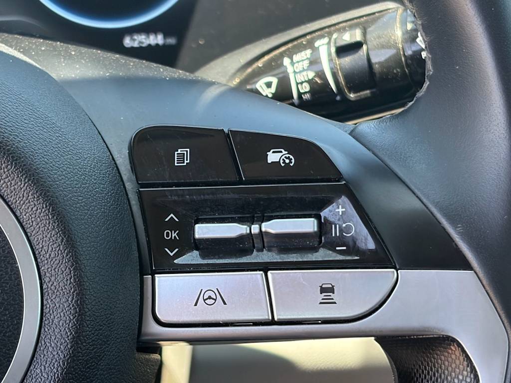 Thumbnail: 2024 Hyundai Elantra - 21
