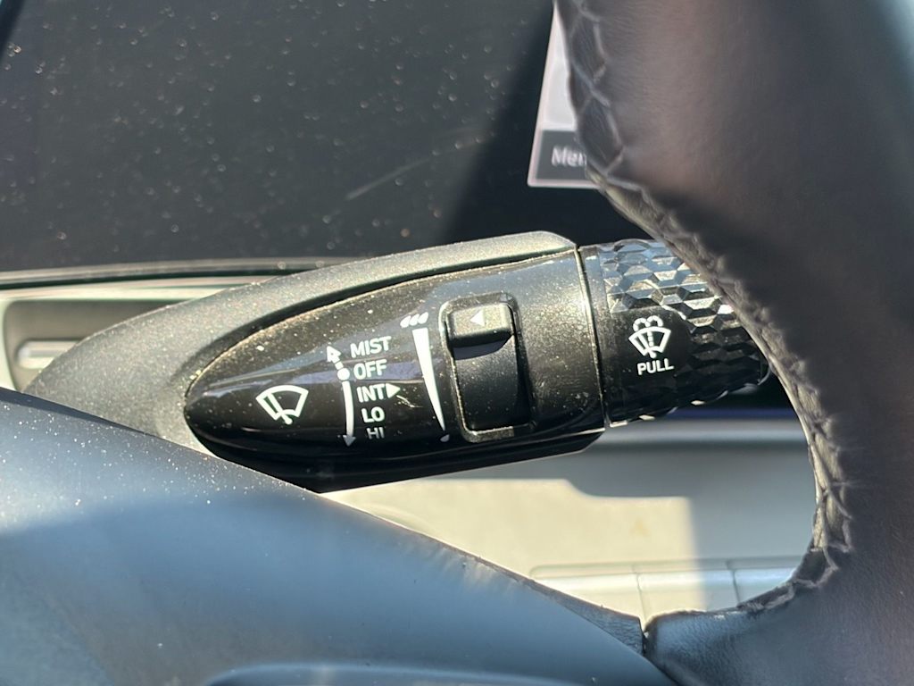Thumbnail: 2024 Hyundai Elantra - 22