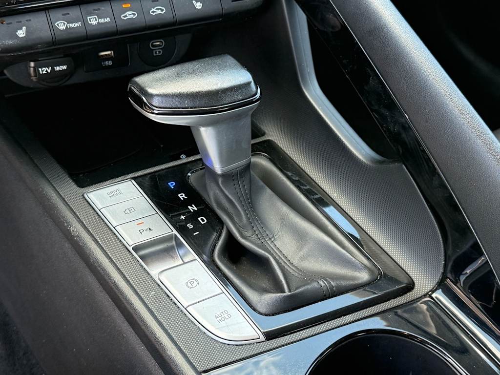 Thumbnail: 2024 Hyundai Elantra - 9