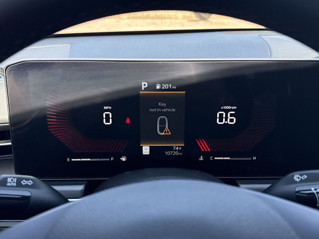 Thumbnail: 2025 Kia K5 - 15