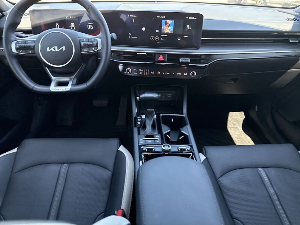 Thumbnail: 2025 Kia K5 - 2