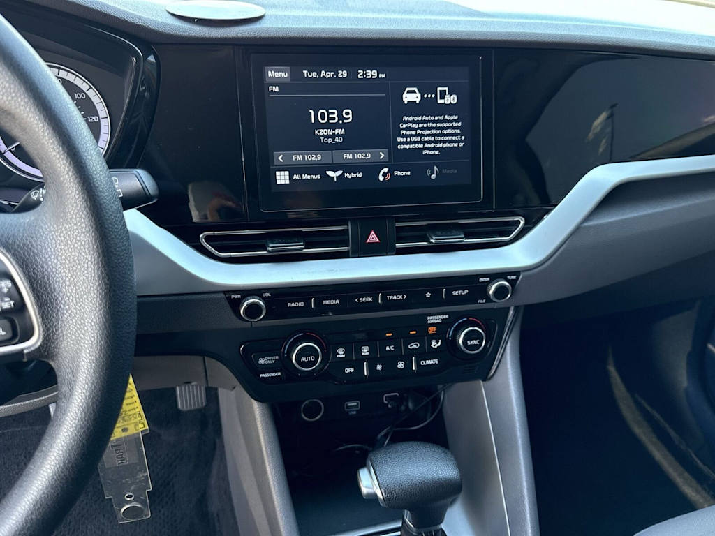 2020 Kia Niro LX 15