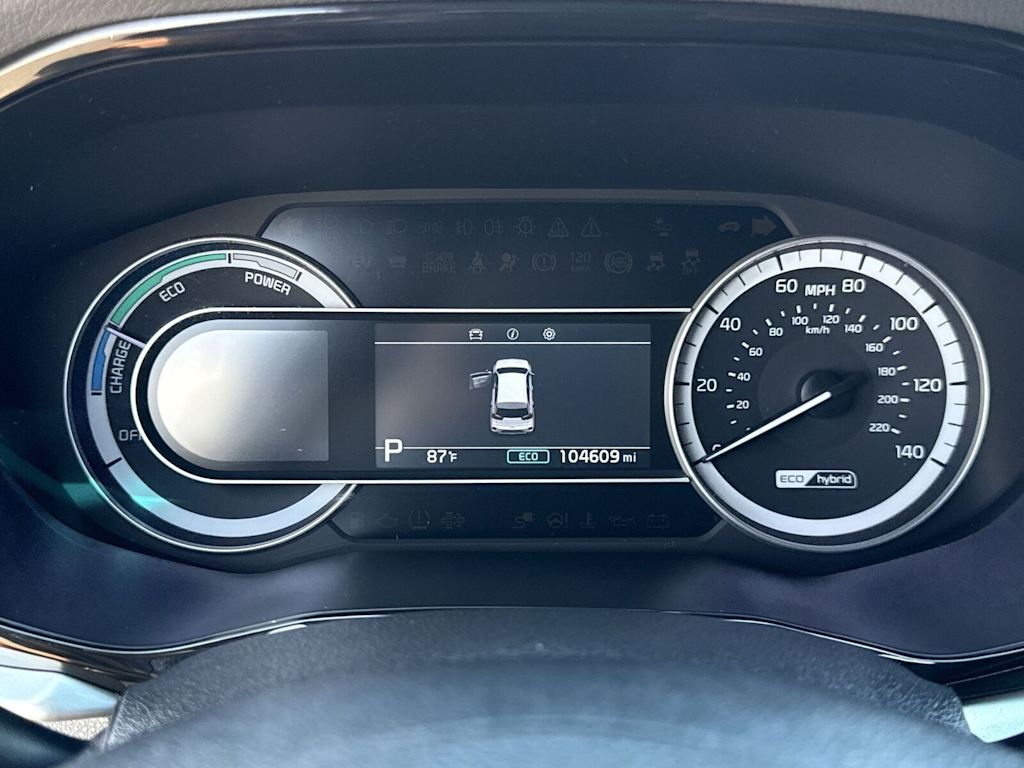 2020 Kia Niro LX 17