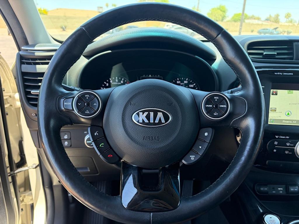 Thumbnail: 2016 Kia Soul - 9