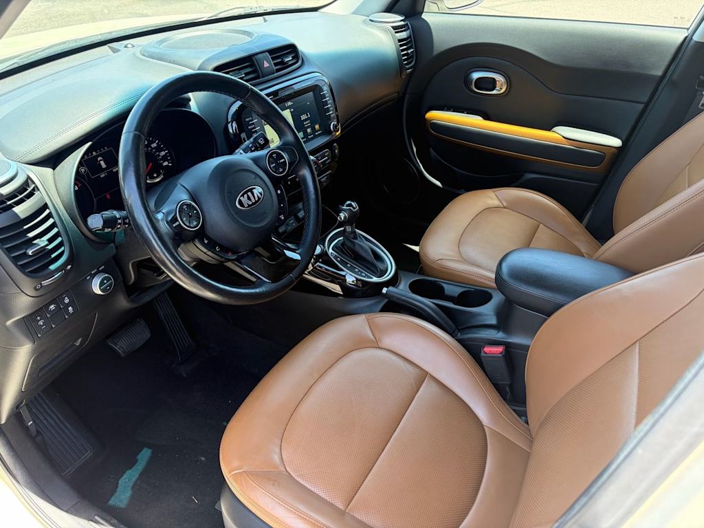 Thumbnail: 2016 Kia Soul - 2