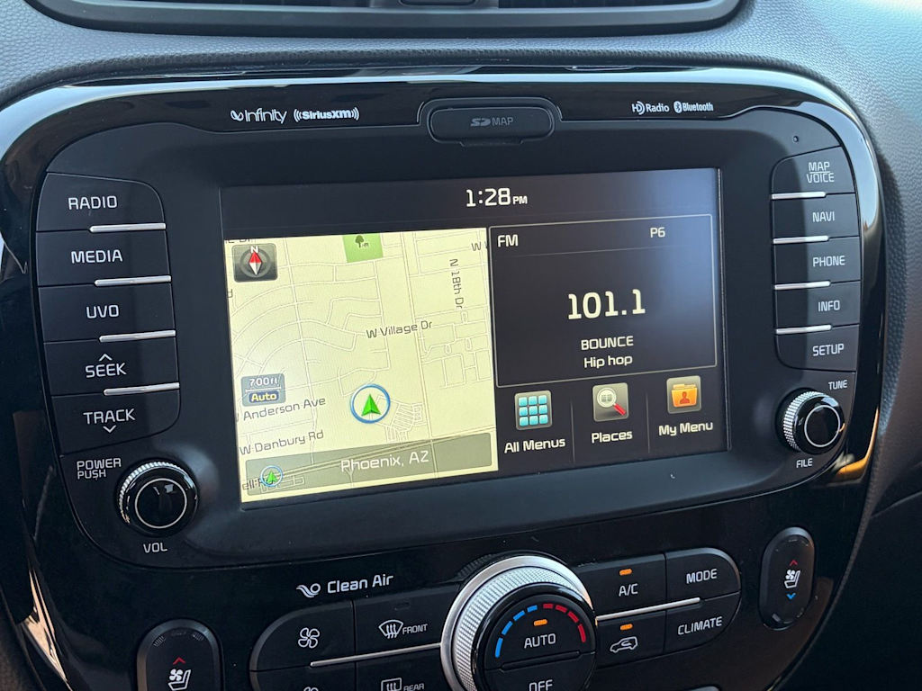 Thumbnail: 2016 Kia Soul - 15