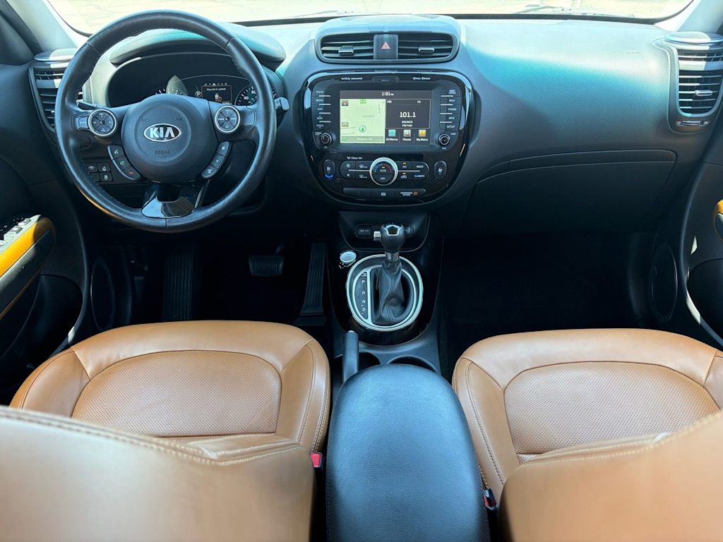 Thumbnail: 2016 Kia Soul - 13
