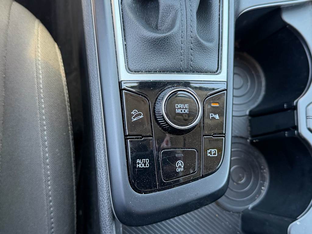 Thumbnail: 2023 Kia Sportage - 19