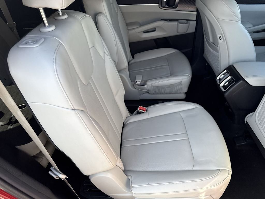 2023 Kia Sorento EX 10