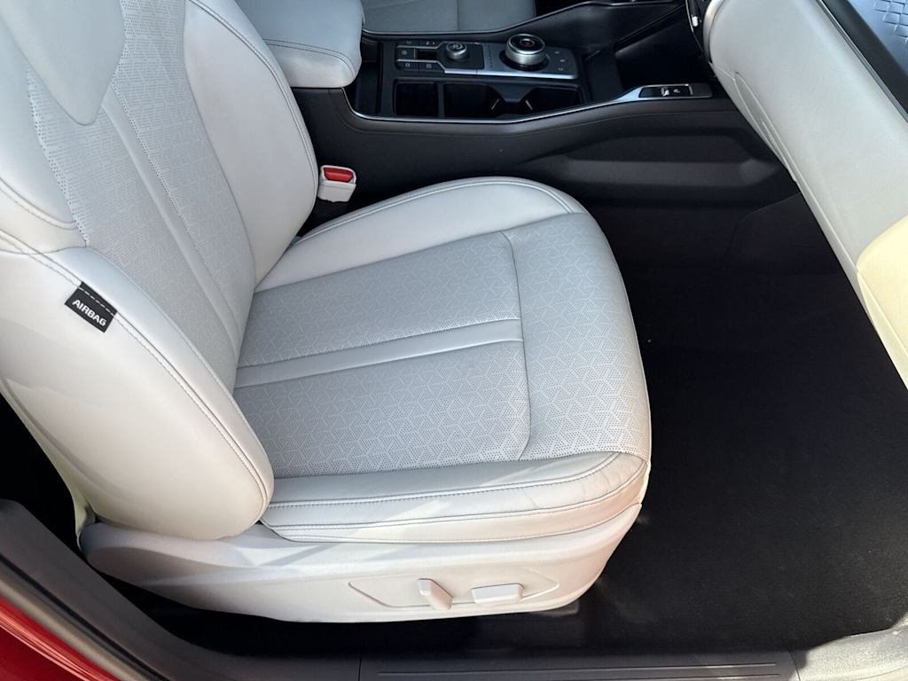 2023 Kia Sorento EX 9
