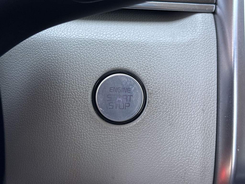 2023 Kia Sorento EX 28