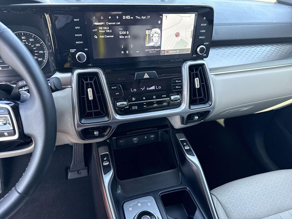 2023 Kia Sorento EX 13