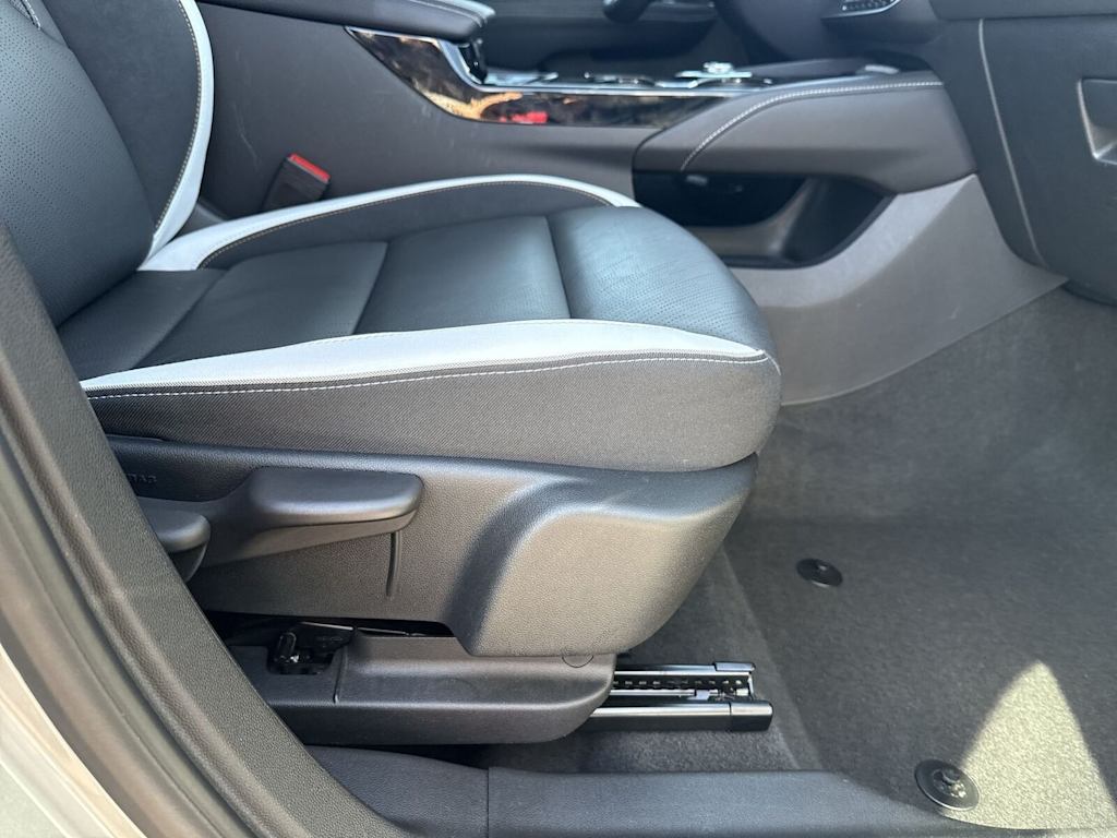 Thumbnail: 2025 Buick Envision - 19