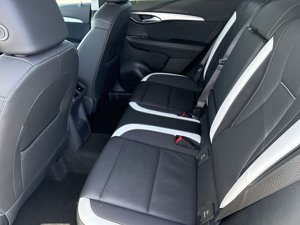 Thumbnail: 2025 Buick Envision - 20