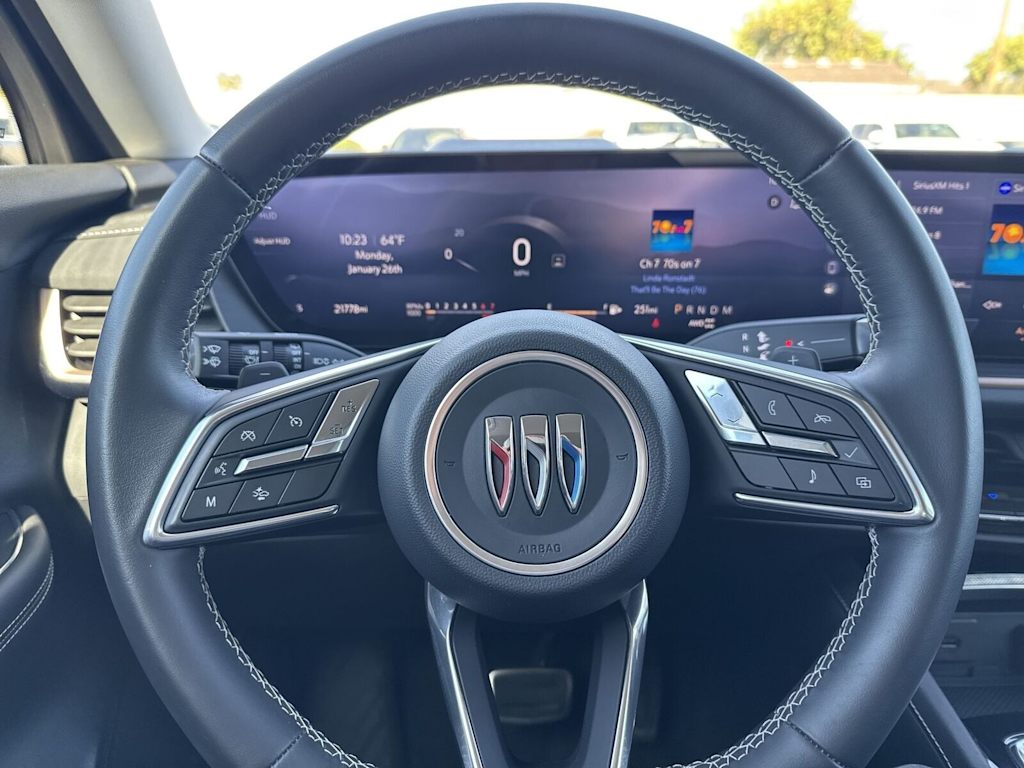 Thumbnail: 2025 Buick Envision - 9