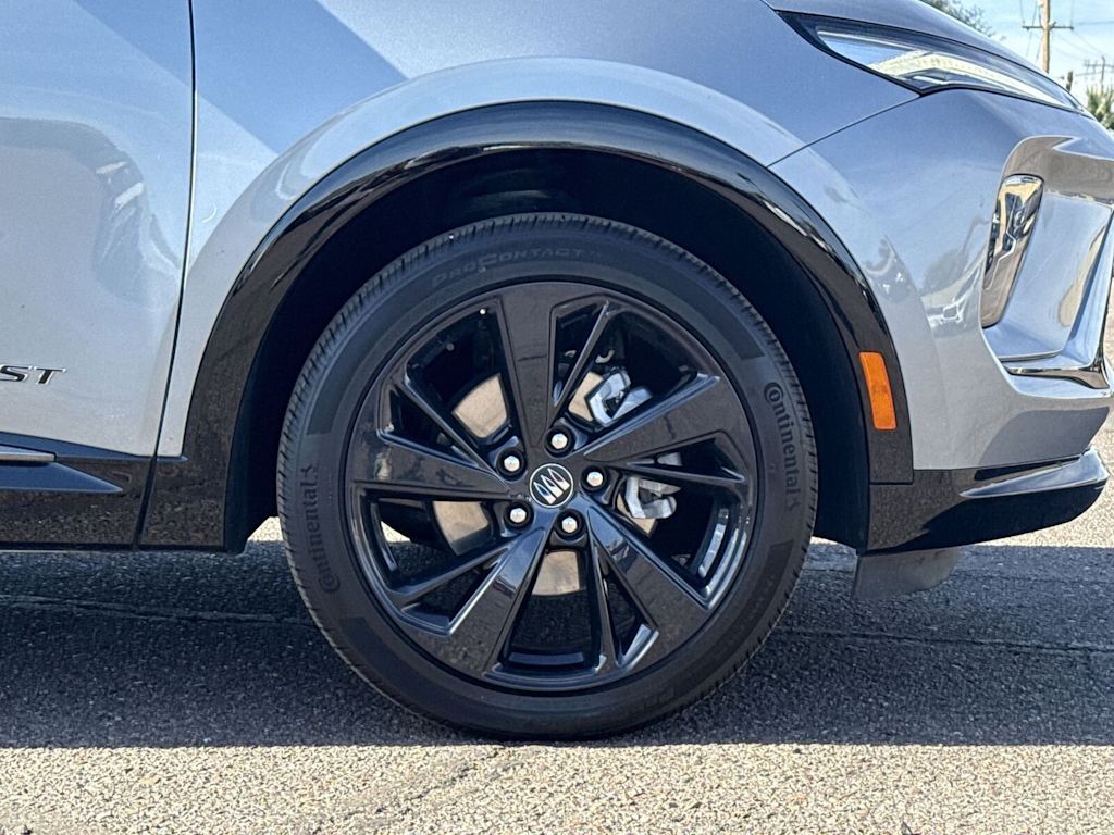 Thumbnail: 2025 Buick Envision - 7