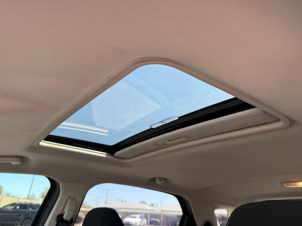 Thumbnail: 2021 Ford EcoSport - 21