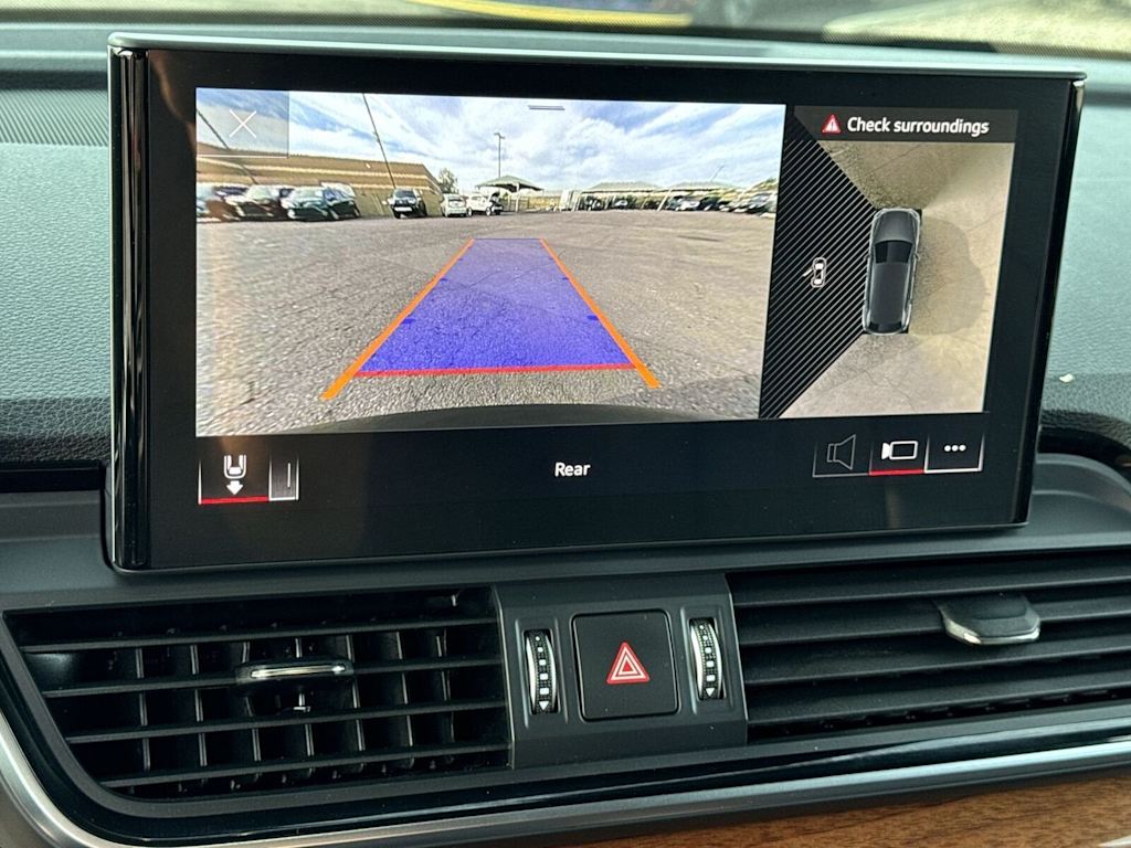 Thumbnail: 2023 Audi Q5 - 27