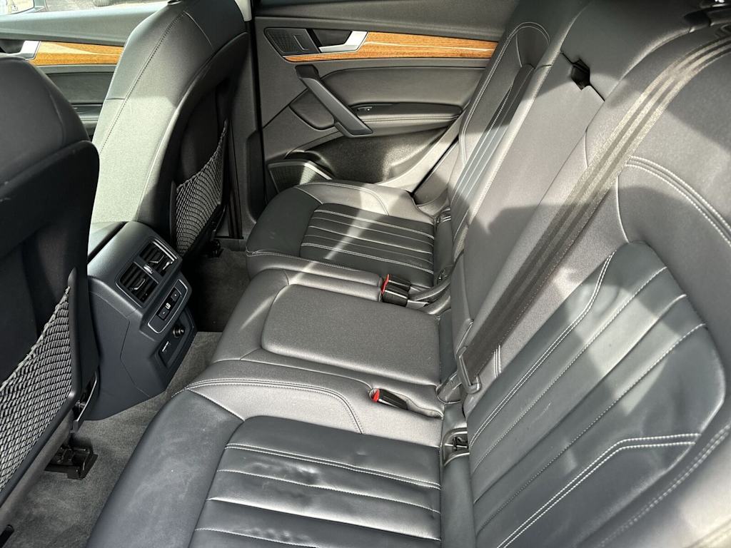 Thumbnail: 2023 Audi Q5 - 23