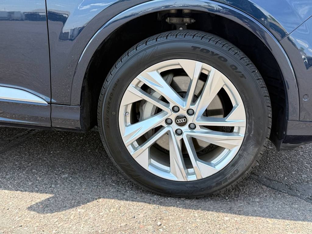 Thumbnail: 2024 Audi Q7 - 6