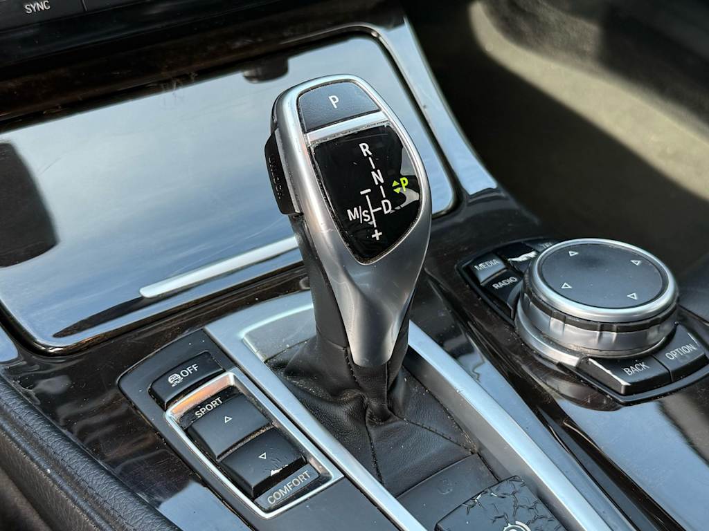 Thumbnail: 2016 BMW 5 Series - 9