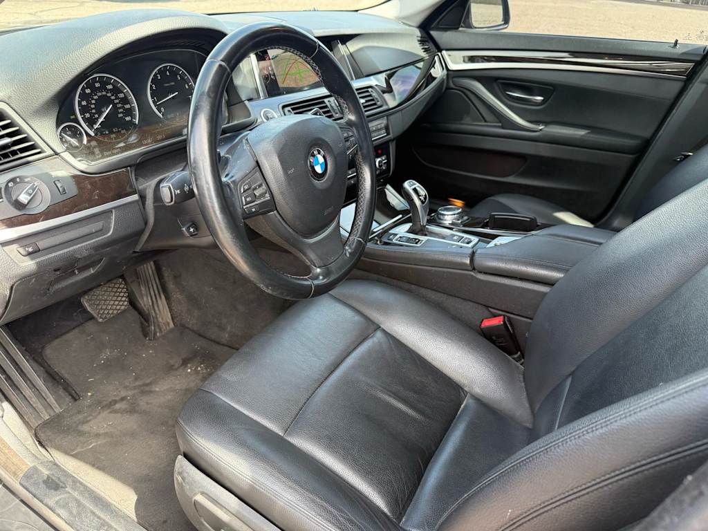 Thumbnail: 2016 BMW 5 Series - 2