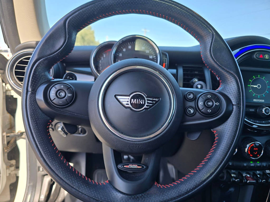 Thumbnail: 2019 MINI Cooper - 12