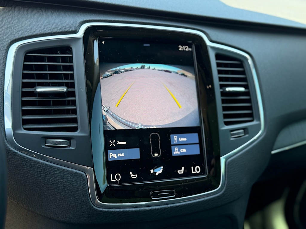 Thumbnail: 2020 Volvo XC90 - 16