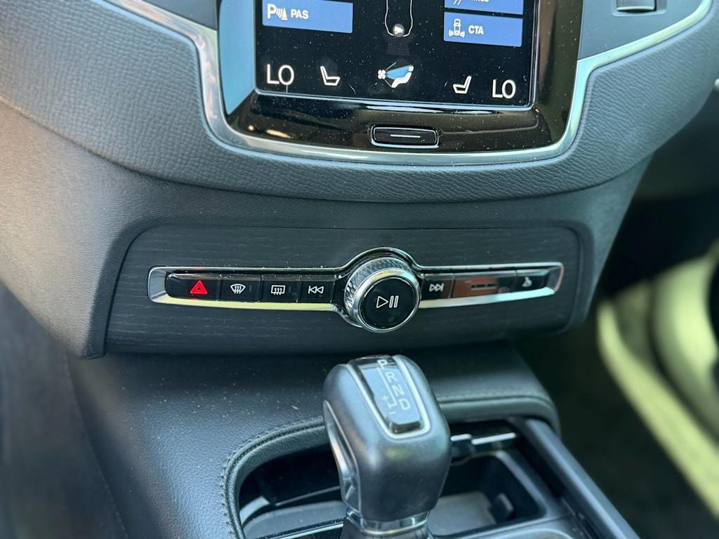 Thumbnail: 2020 Volvo XC90 - 7
