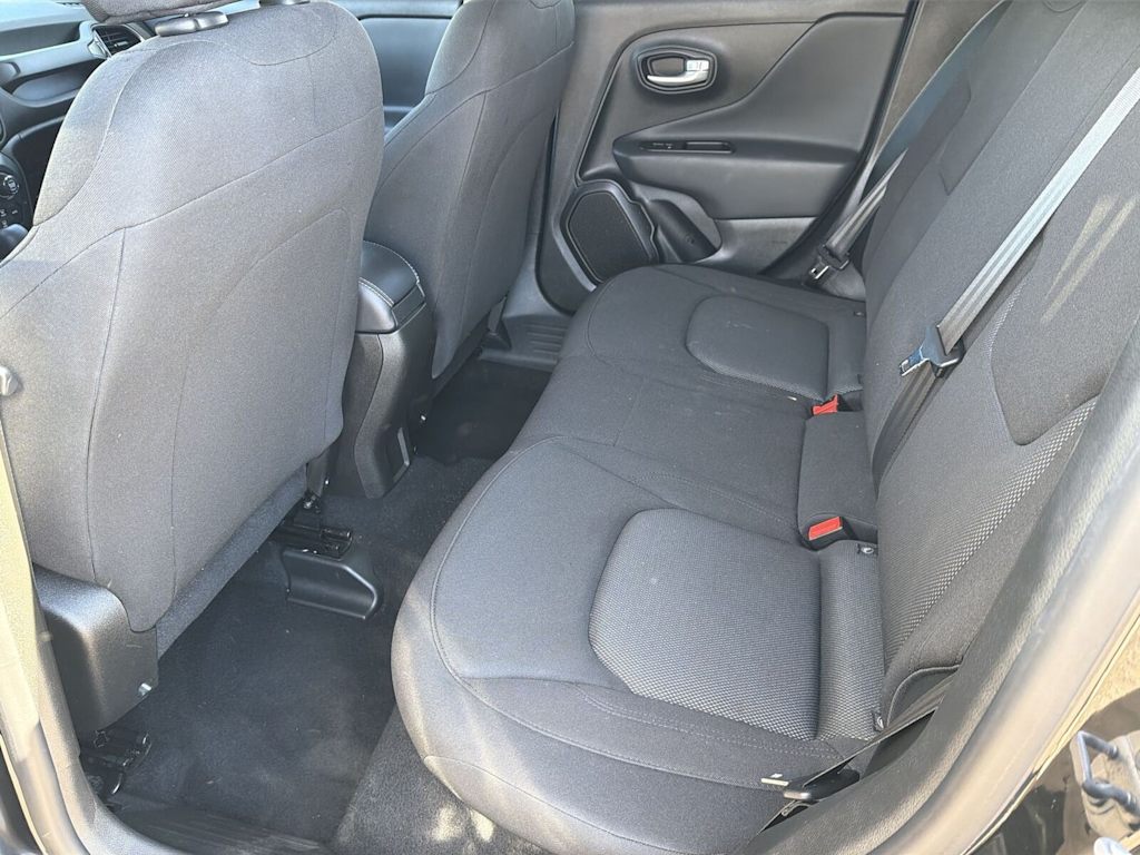 Thumbnail: 2023 Jeep Renegade - 22