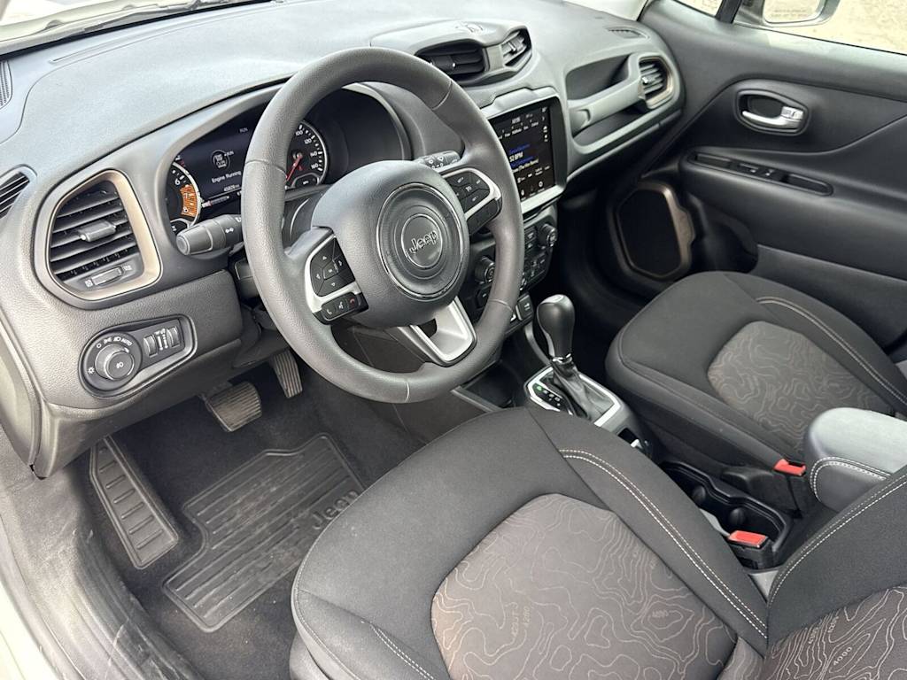 Thumbnail: 2023 Jeep Renegade - 14