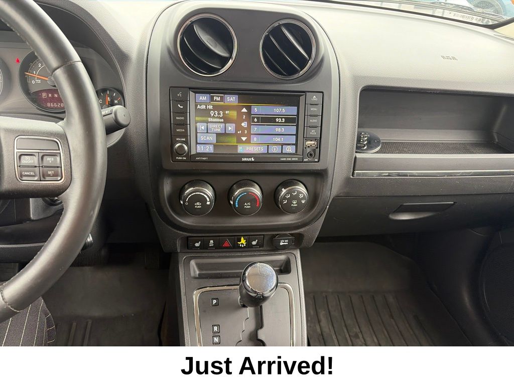Thumbnail: 2014 Jeep Patriot - 4