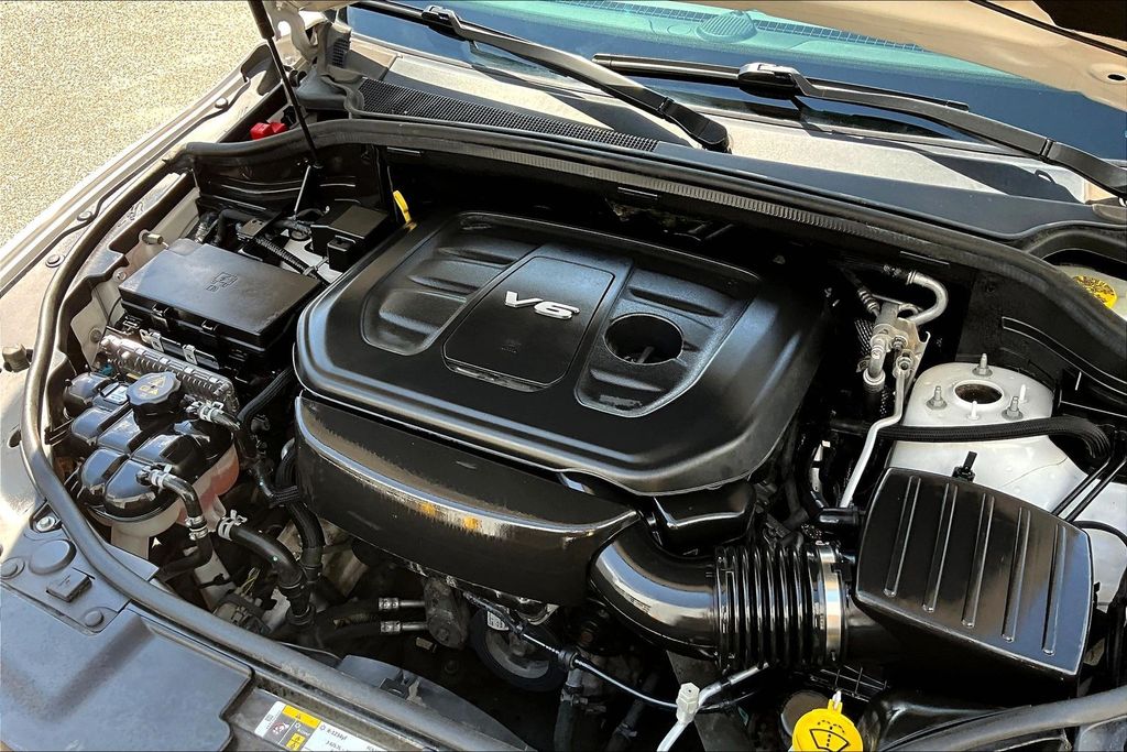Thumbnail: 2019 Dodge Durango - 8