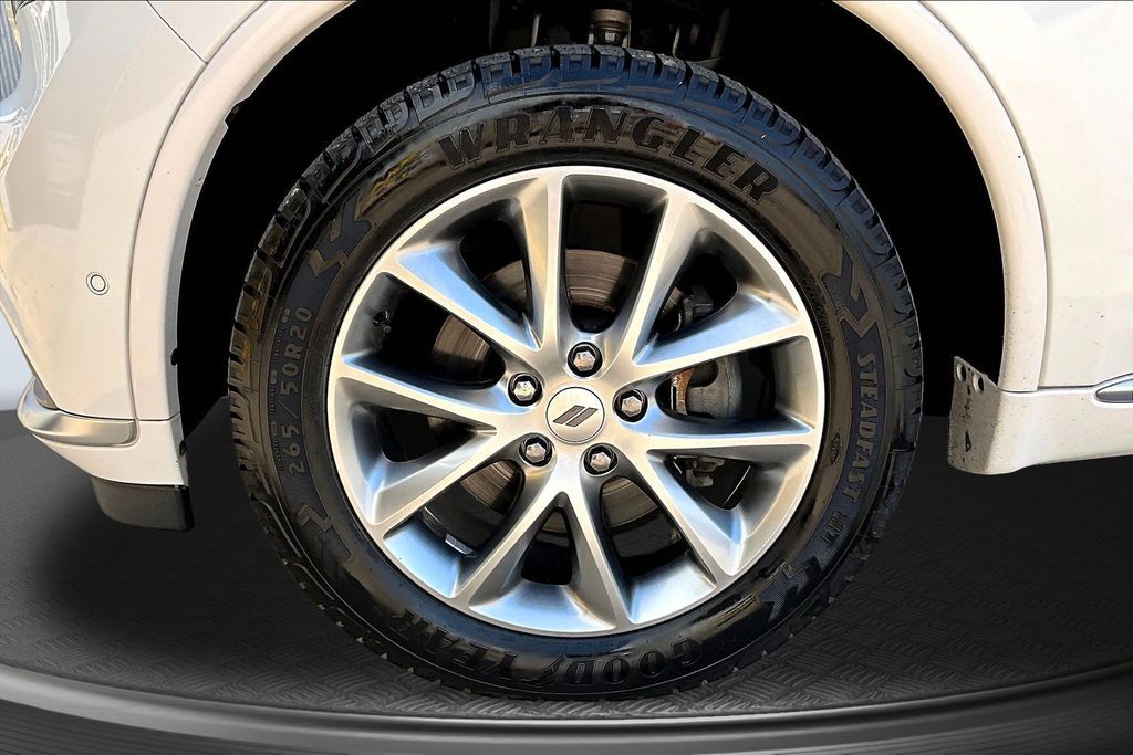 Thumbnail: 2019 Dodge Durango - 7